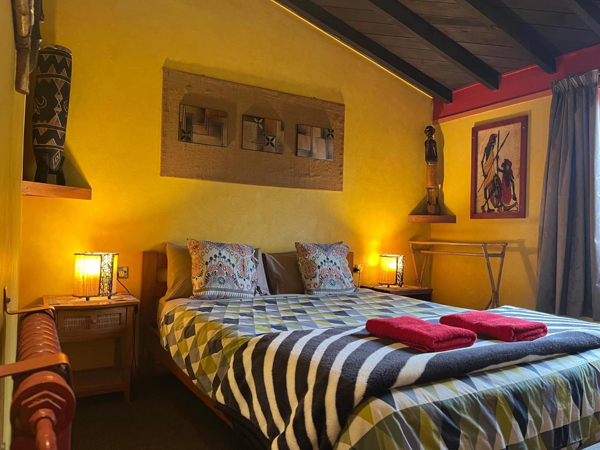 Global Village Travellers Lodge Greymouth Exteriér fotografie Guest room at the hotel
